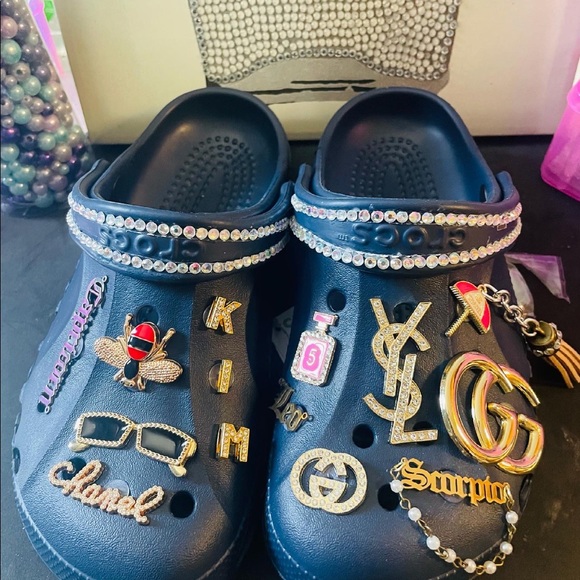 Custom design Crocs - Picture 6 of 16